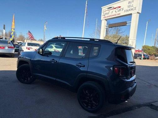 2022 Jeep Renegade Altitude