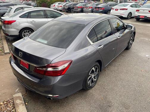 2017 Honda Accord LX