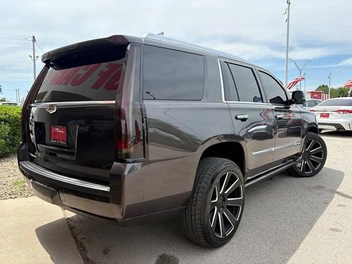 GRAY 2018 Cadillac Escalade Platinum