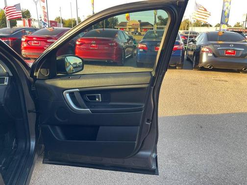 2016 Land Rover Discovery Sport SE