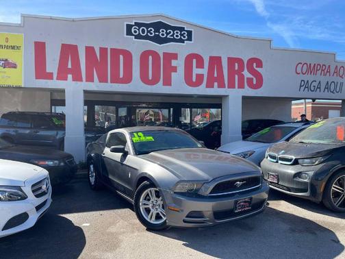 2014 Ford Mustang V6