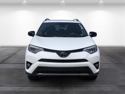 2018 Toyota RAV4 SE