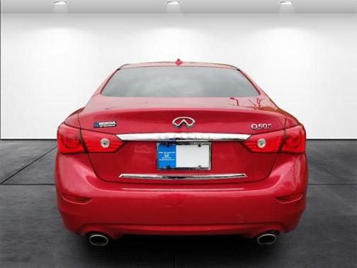 2017 INFINITI Q50 3.0t RED SPORT 400