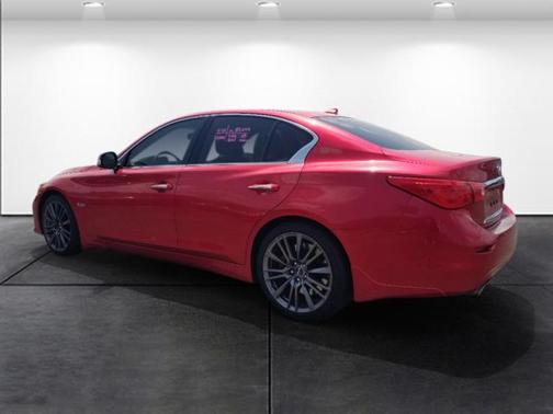 2017 INFINITI Q50 3.0t RED SPORT 400