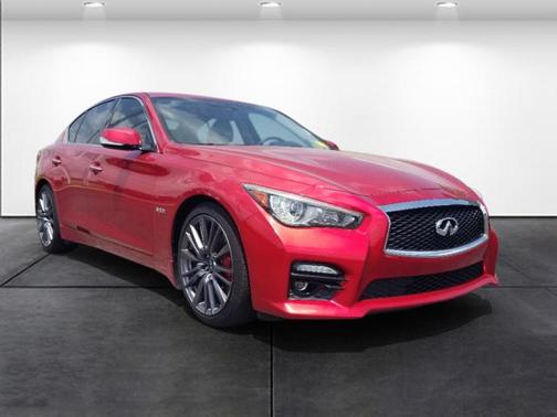 2017 INFINITI Q50 3.0t RED SPORT 400