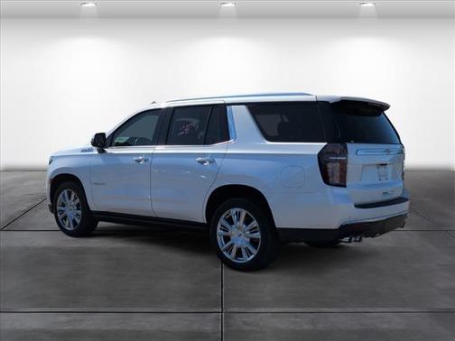 2022 Chevrolet Tahoe 4WD High Country