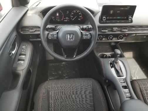 2025 Honda HR-V 2WD Sport
