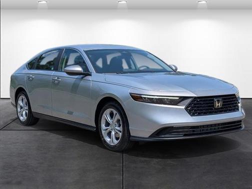 2025 Honda Accord LX 1.5T
