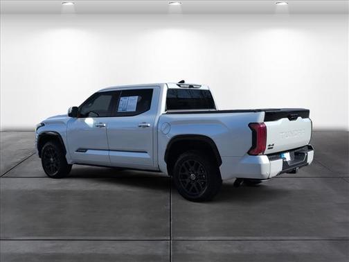 2024 Toyota Tundra Hybrid Platinum