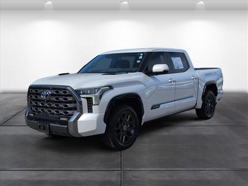 2024 Toyota Tundra Hybrid Platinum