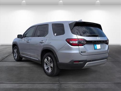 2023 Honda Pilot 2WD EX-L 8 Passenger