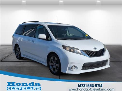 2014 Toyota Sienna SE