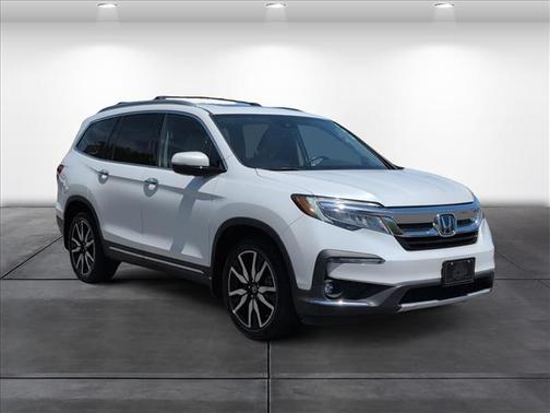 Platinum White Pearl 2021 Honda Pilot
