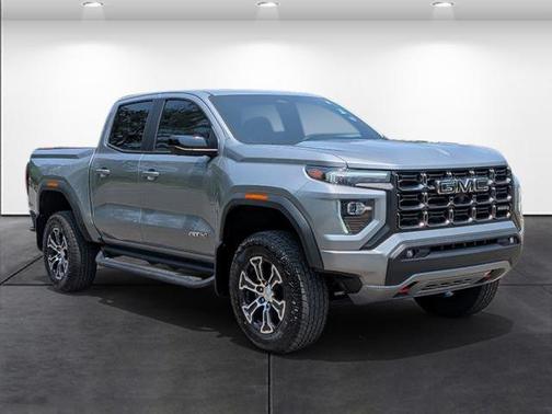 2024 GMC Canyon Base