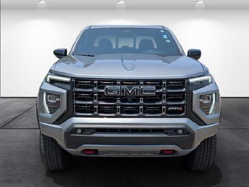 2024 GMC Canyon Base