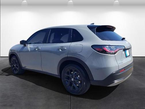 2025 Honda HR-V 2WD Sport