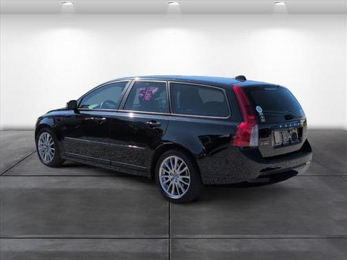 2010 Volvo V50 2.4i