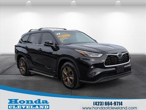 2023 Toyota Highlander Hybrid XLE