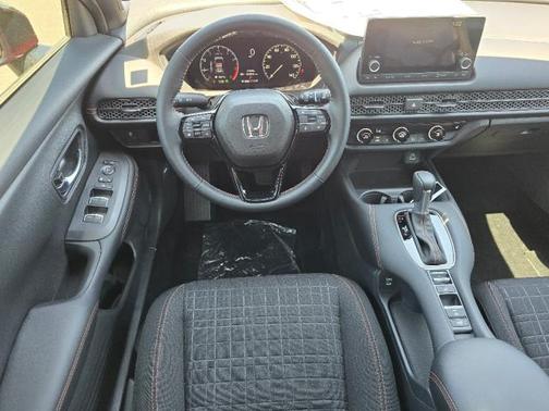 2025 Honda HR-V 2WD Sport