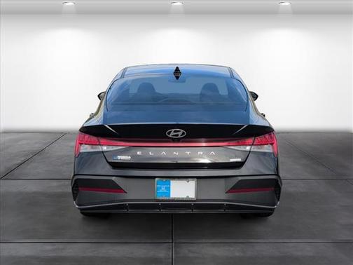 2024 Hyundai ELANTRA HEV Blue