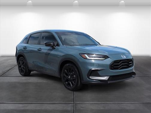 Nordic Forest Pearl 2025 Honda HR-V