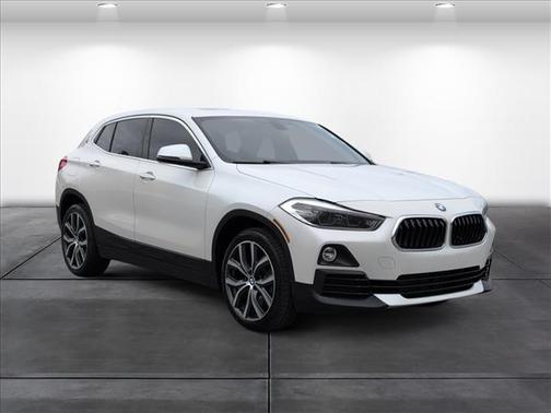 Mineral White Metallic 2018 BMW X2 xDrive28i