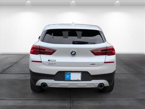 Mineral White Metallic 2018 BMW X2 xDrive28i
