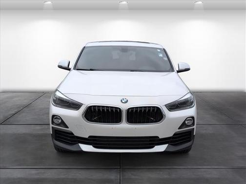 Mineral White Metallic 2018 BMW X2 xDrive28i