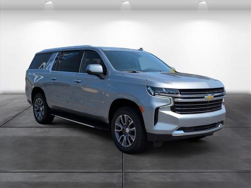 2024 Chevrolet Suburban LT