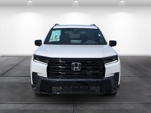 Platinum White Pearl 2026 Honda Pilot Black Edition