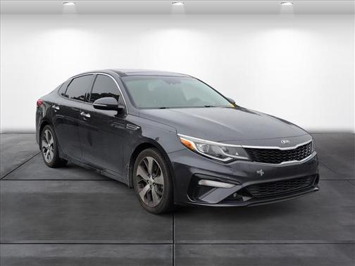 2019 Kia Optima S