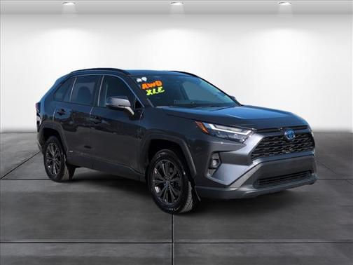 2024 Toyota RAV4 Hybrid XLE Premium