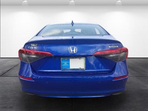 2022 Honda Civic Touring
