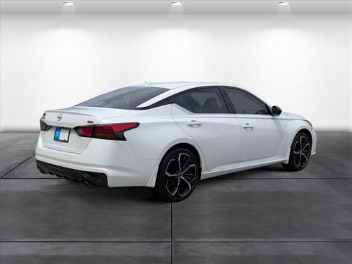 2024 Nissan Altima SR FWD