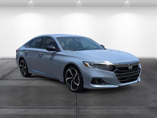 Sonic Gray Pearl 2022 Honda Accord
