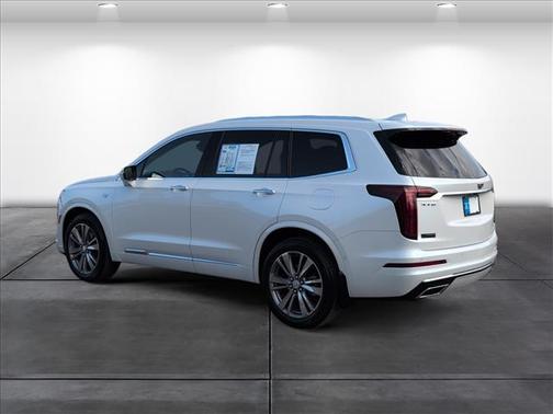 2024 Cadillac XT6 Premium Luxury FWD