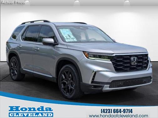 2025 Honda Pilot Touring 8-Passenger