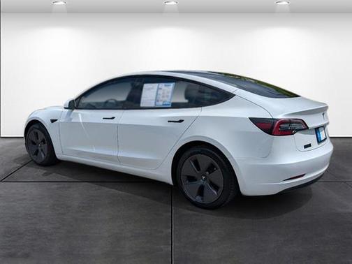 2023 Tesla Model 3 Standard Range