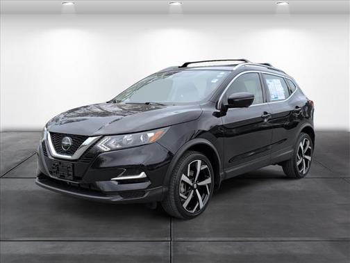 2022 Nissan Rogue Sport SL