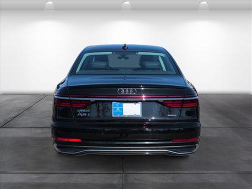 2023 Audi A8 L 55 TFSI quattro Tiptronic