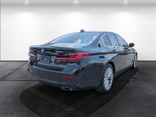 2021 BMW 530 xDrive