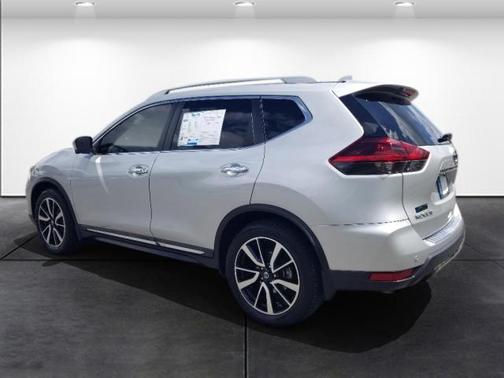 2020 Nissan Rogue SL
