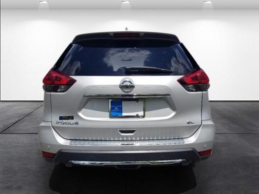 2020 Nissan Rogue SL