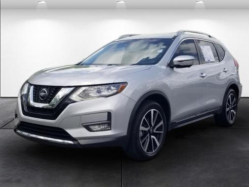 2020 Nissan Rogue SL