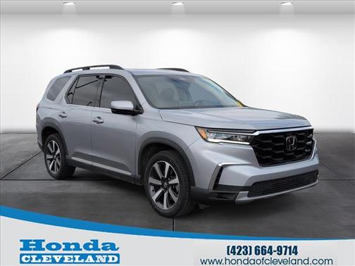 2023 Honda Pilot Touring 8-Passenger