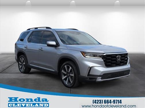2023 Honda Pilot Touring 8-Passenger