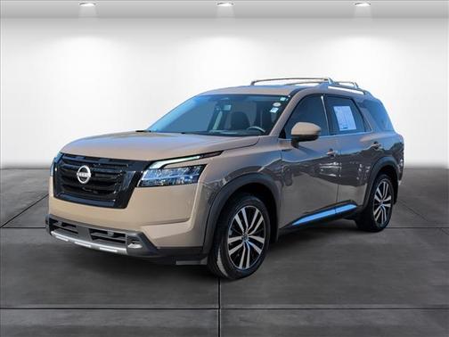 2024 Nissan Pathfinder Platinum FWD
