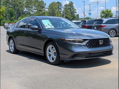 2025 Honda Accord LX 1.5T