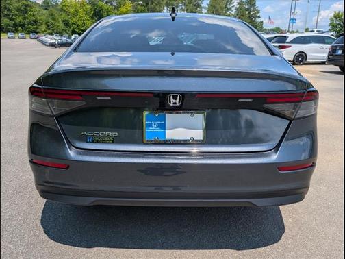 2025 Honda Accord LX 1.5T