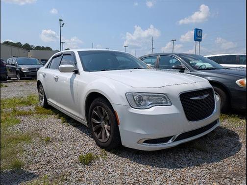 2015 Chrysler 300 Limited
